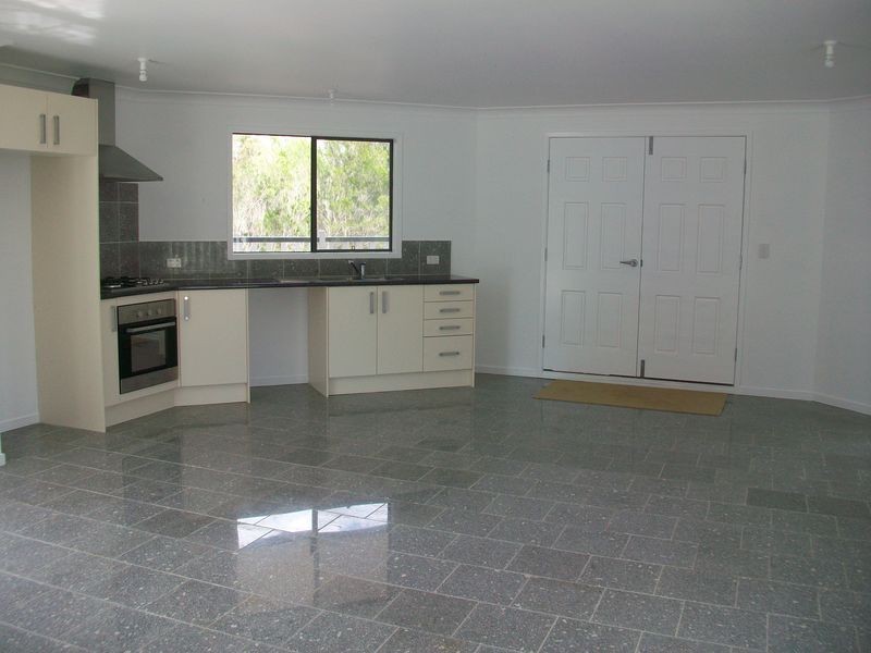 41 Tenanne Street, Russell Island QLD 4184