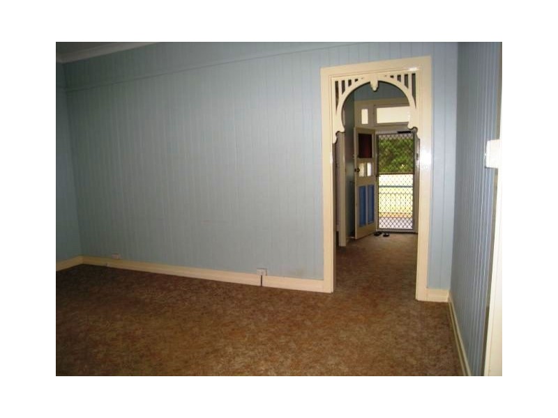 5 Ritson St, Russell Island QLD 4184