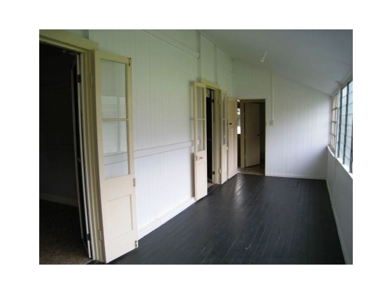 5 Ritson St, Russell Island QLD 4184