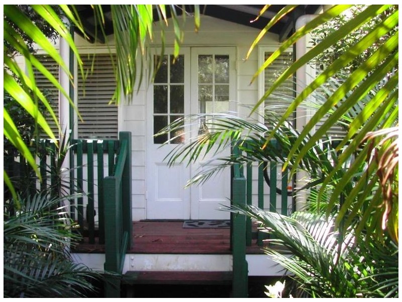 15 Jackson Road, Russell Island QLD 4184