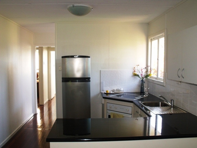 15 Jackson Road, Russell Island QLD 4184