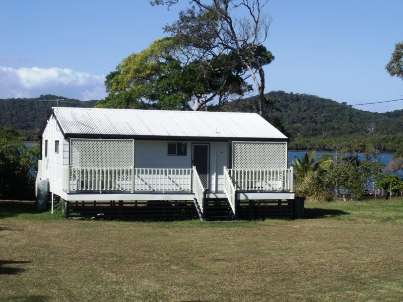 44 Canaipa Point Drive, Russell Island QLD 4184