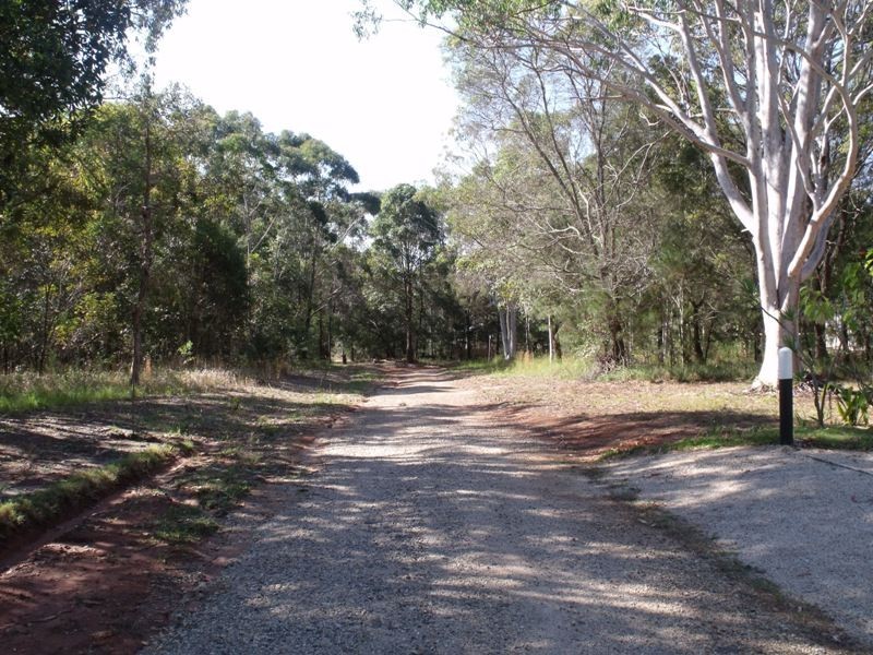 12 Martin Pl, Russell Island QLD 4184