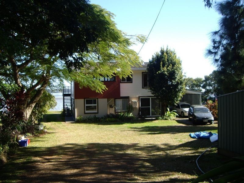 81 Canaipa Point Drive, Russell Island QLD 4184