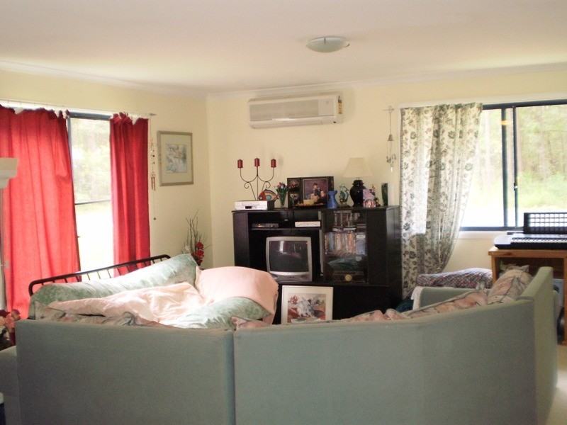 28 Angorra St., Russell Island QLD 4184