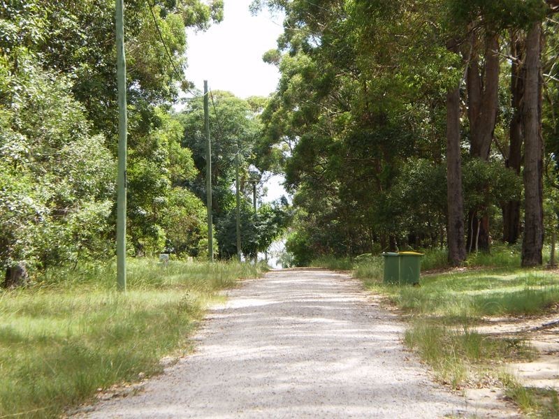 28 Angorra St., Russell Island QLD 4184