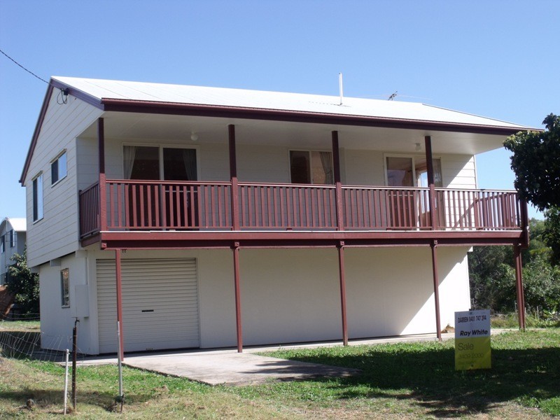 24 Grevillea St, Russell Island QLD 4184