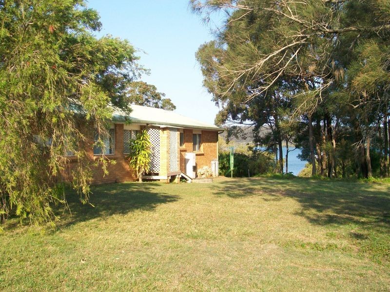 70 Canaipa Point Dve, Russell Island QLD 4184