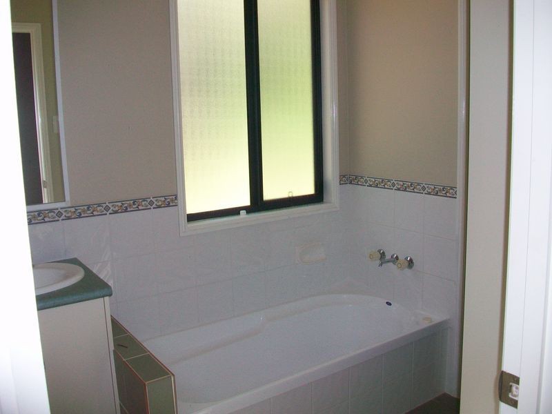 5 Canna Street, Russell Island QLD 4184