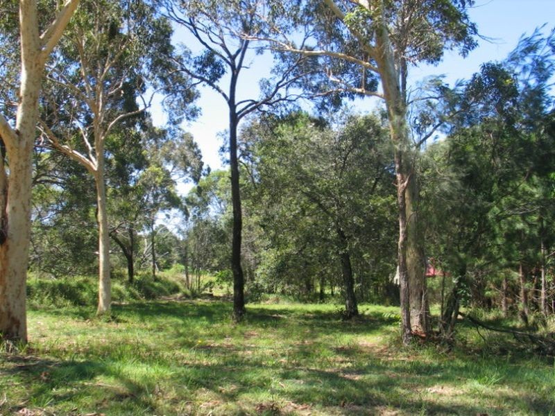 5 Ellis St, Russell Island QLD 4184