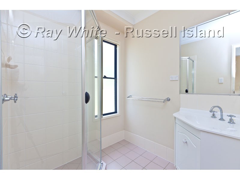 42 Deenya Parade, Russell Island QLD 4184
