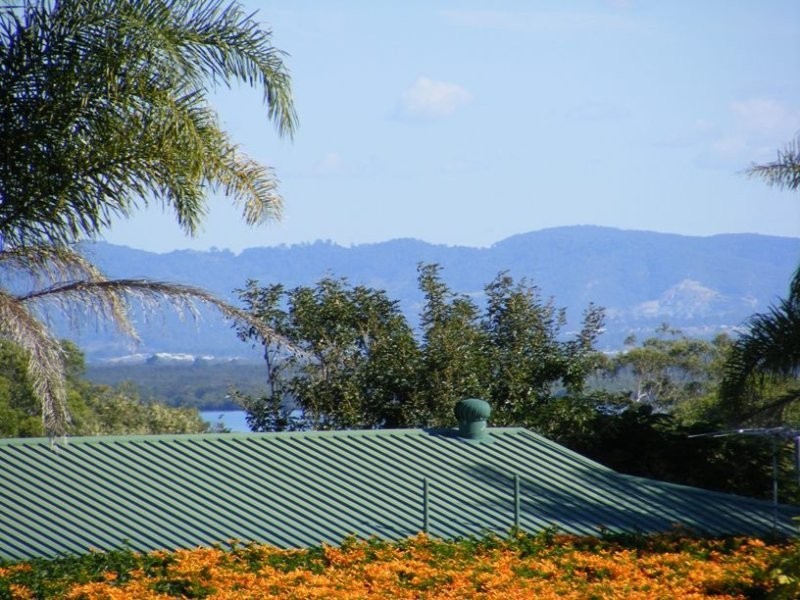 3 Acalypha St, Russell Island QLD 4184