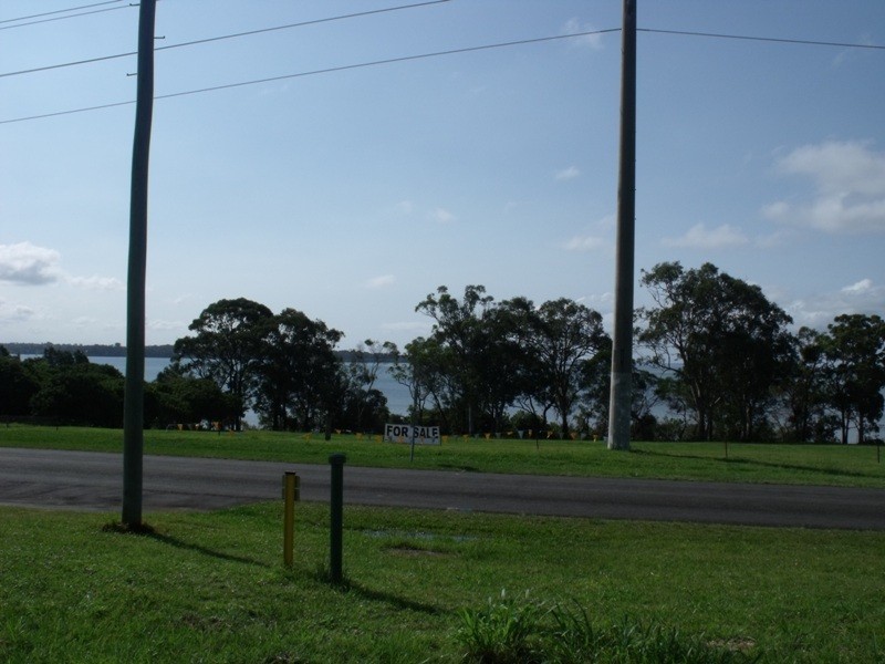 2 – 22 Canaipa Point Dr, Russell Island QLD 4184