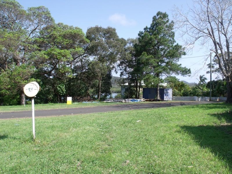 2 – 22 Canaipa Point Dr, Russell Island QLD 4184