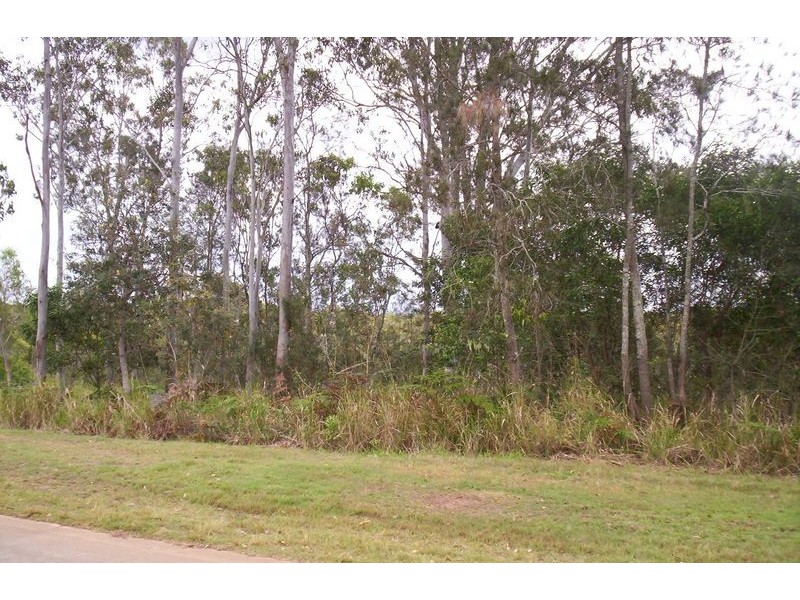 24 Bangalow St., Russell Island QLD 4184