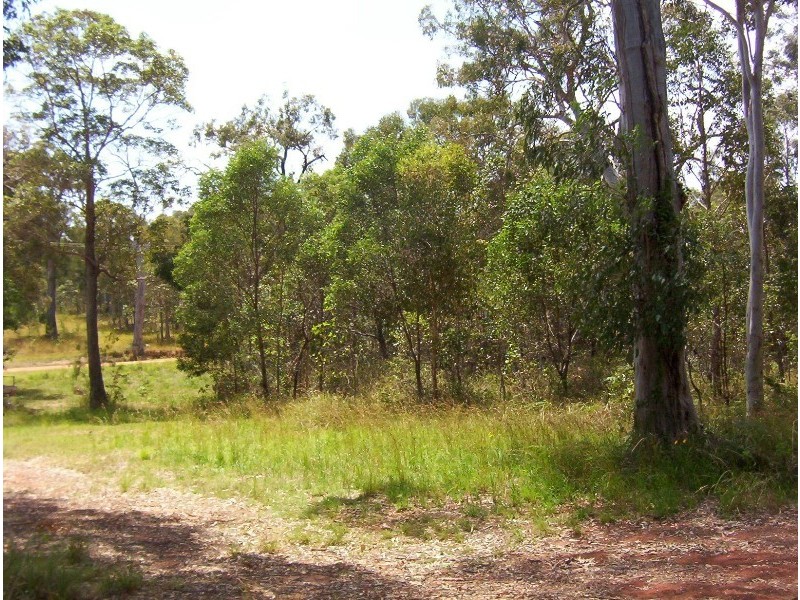 67 Shore St., Russell Island QLD 4184