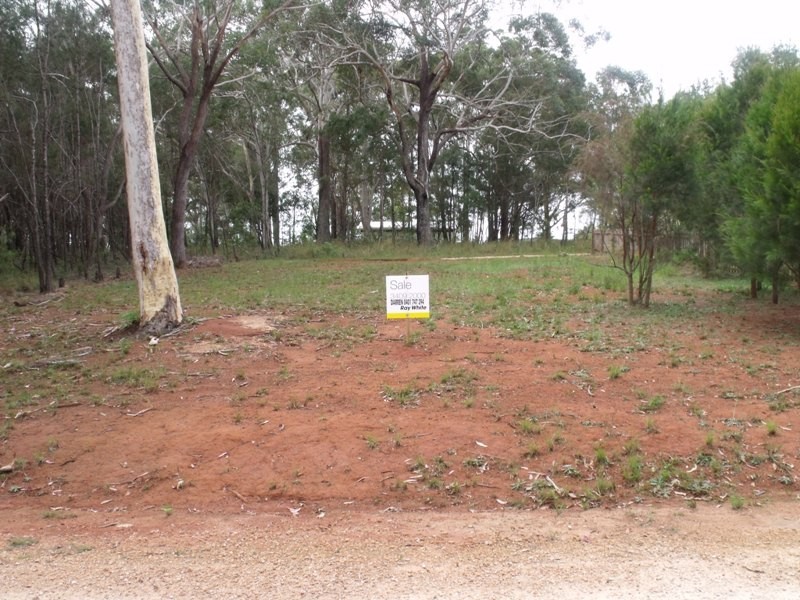 17 Bradman St, Russell Island QLD 4184