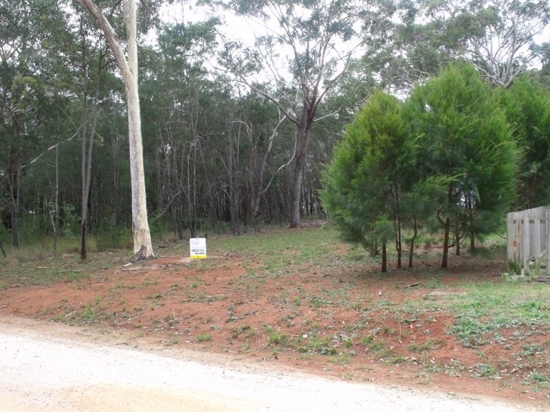 17 Bradman St, Russell Island QLD 4184