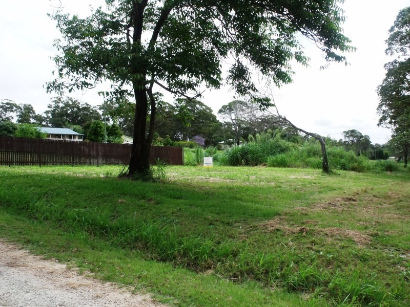 5 Mountain View Cres, Russell Island QLD 4184