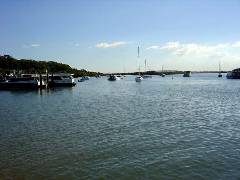 52 Main View Dr, Russell Island QLD 4184