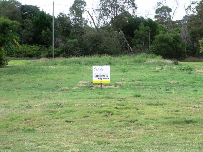 13 Panorama Av, Russell Island QLD 4184