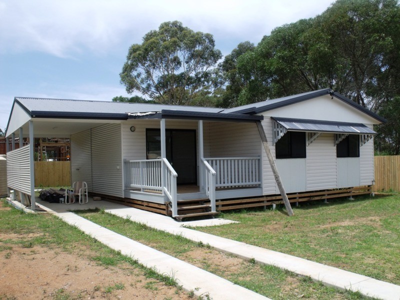 17 Wakehill Rd, Russell Island QLD 4184