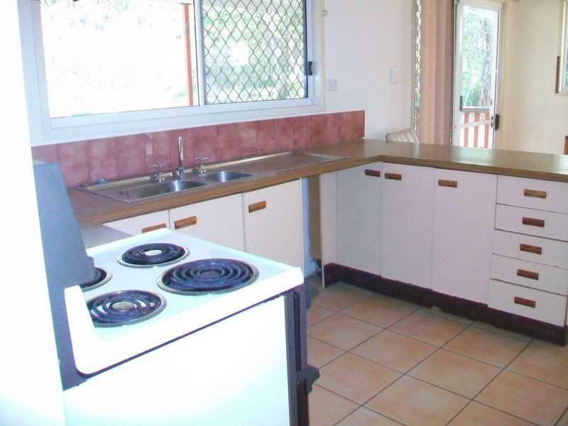 19-21 Letitia  Ave, Russell Island QLD 4184