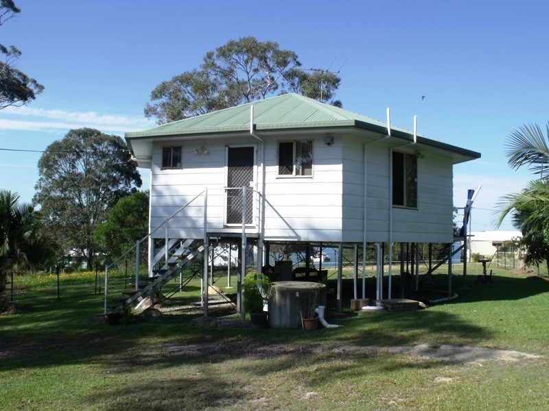 12 Ketch St, Russell Island QLD 4184