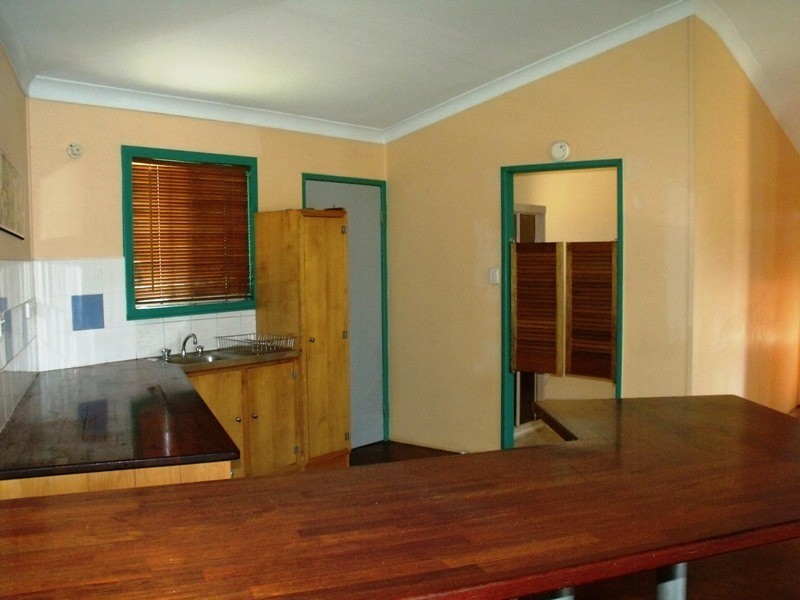 12 Ketch St, Russell Island QLD 4184
