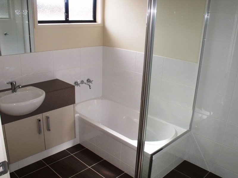16 Ketch St, Russell Island QLD 4184