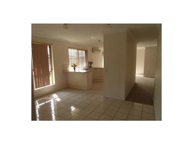 7 Pascali Ct, Varsity Lakes QLD 4227