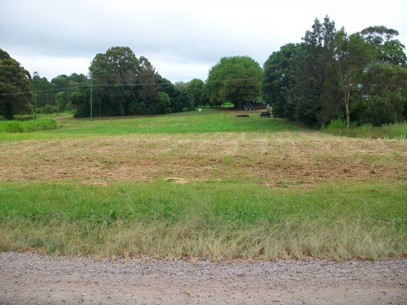 13 Laurel St., Russell Island QLD 4184