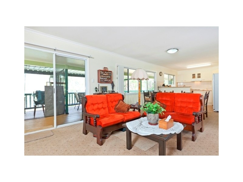 48 Tenanne Street, Russell Island QLD 4184