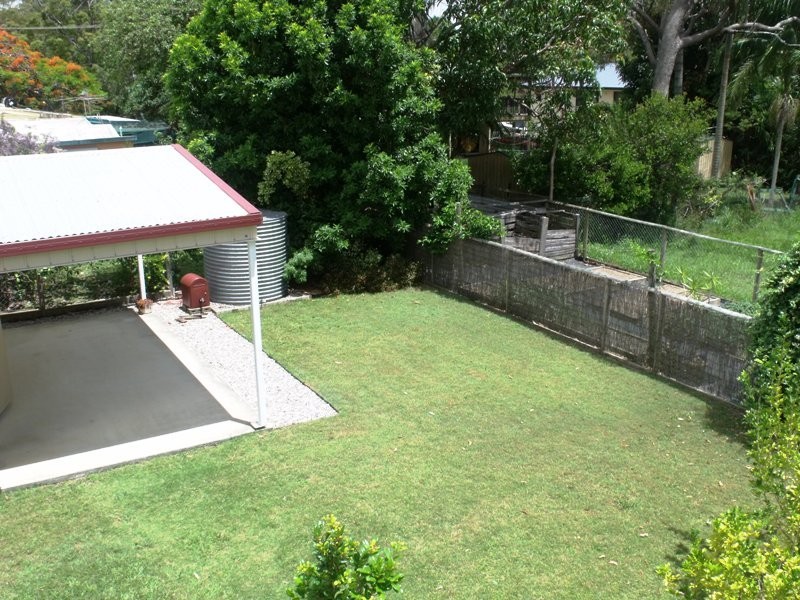 22 Wilma Cres, Russell Island QLD 4184