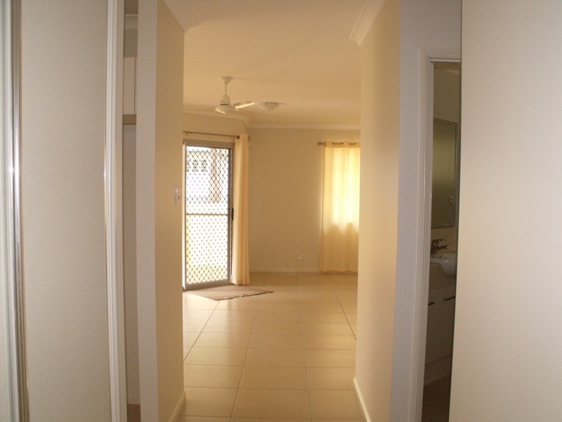 11 Doverton Dr, Russell Island QLD 4184
