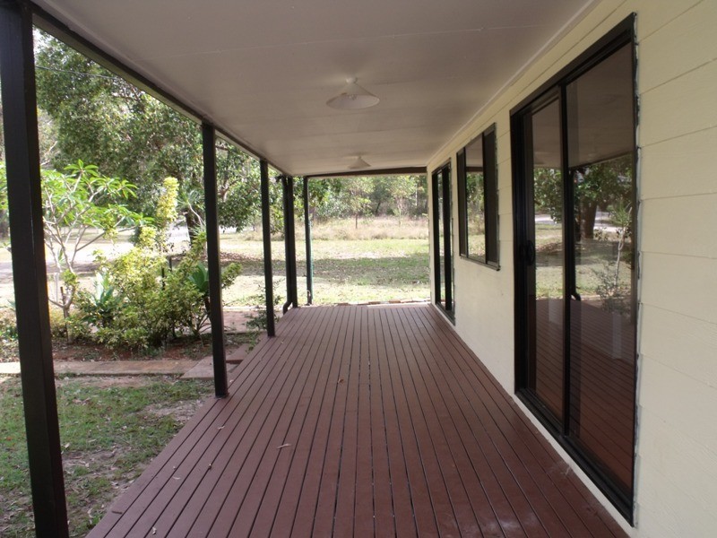 29 Letitia Av, Russell Island QLD 4184