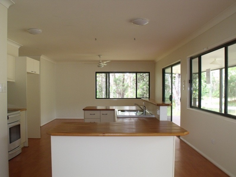 29 Letitia Av, Russell Island QLD 4184