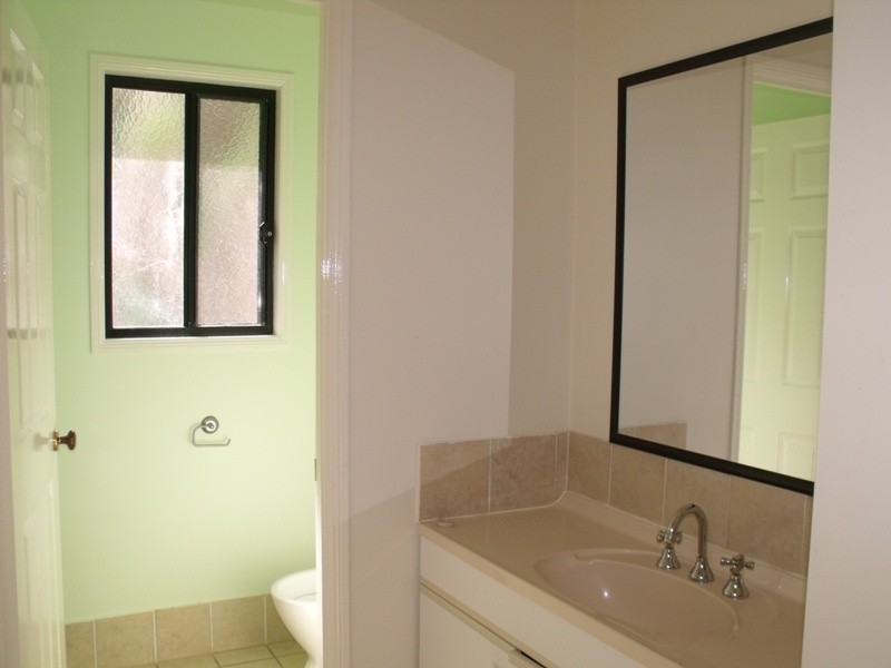 29 Letitia Av, Russell Island QLD 4184