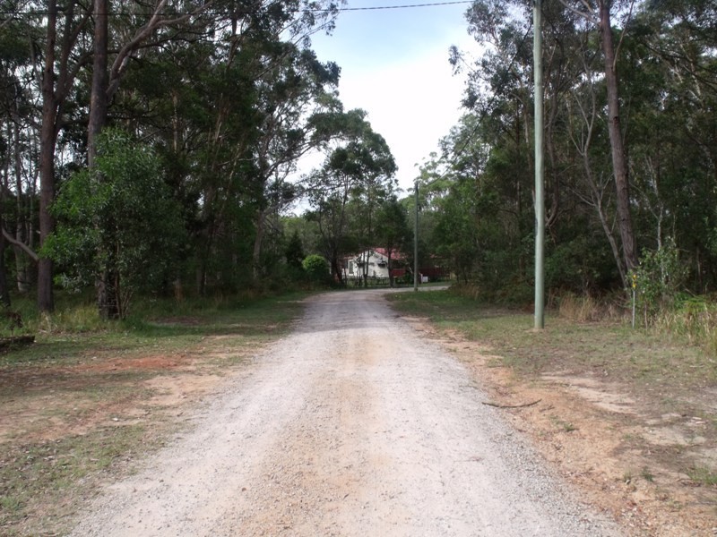 29 Letitia Av, Russell Island QLD 4184