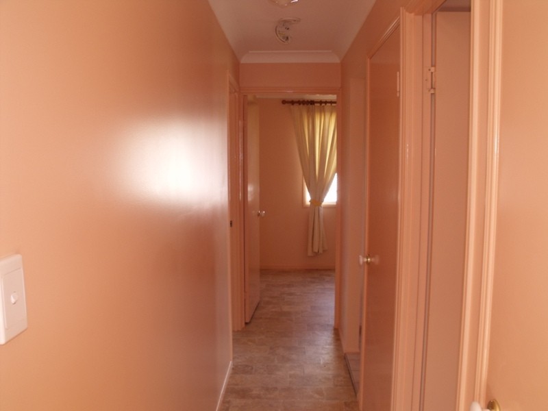 24 Grevillea St, Russell Island QLD 4184