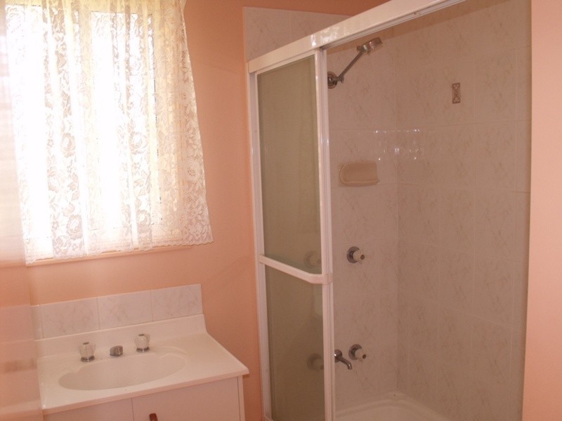 24 Grevillea St, Russell Island QLD 4184