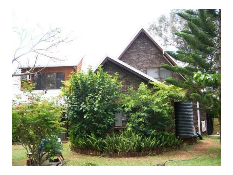 86  The Esplanade, Karragarra Island QLD 4184