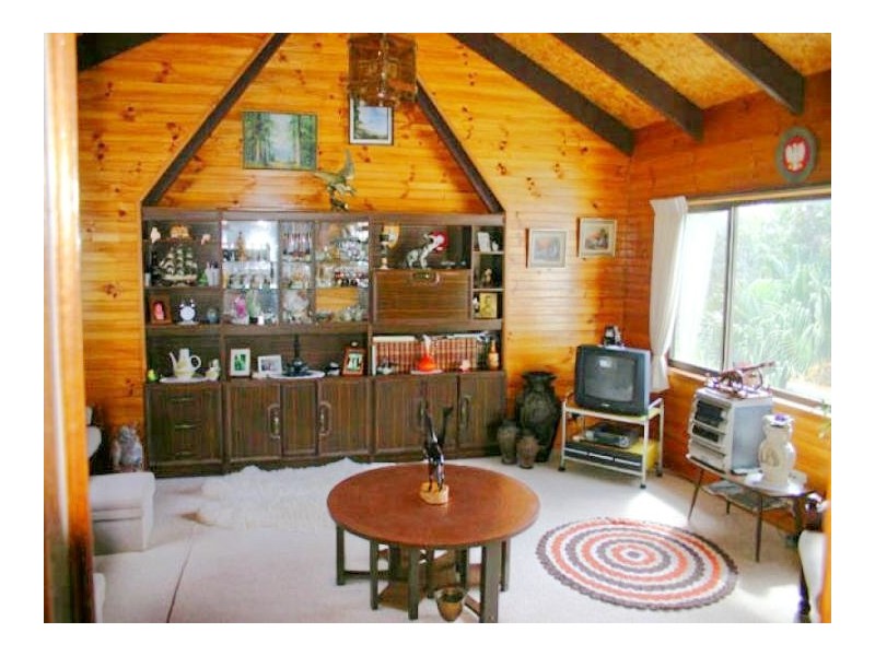 86  The Esplanade, Karragarra Island QLD 4184