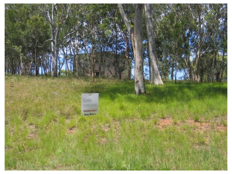 . Double Island Outlook, Russell Island QLD 4184