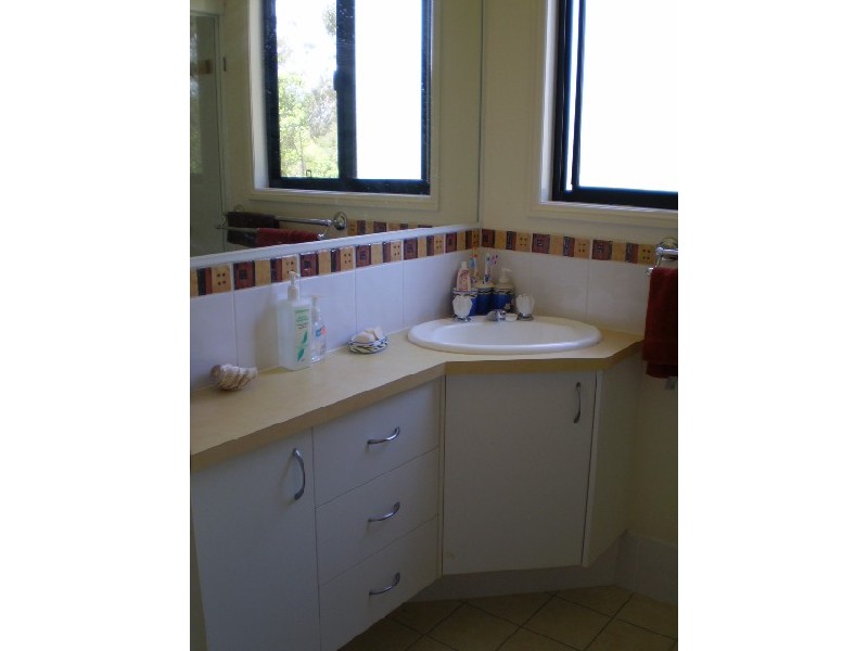 2  Karri Street, Russell Island QLD 4184