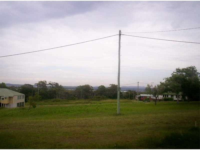 7  Dahlia Street, Russell Island QLD 4184