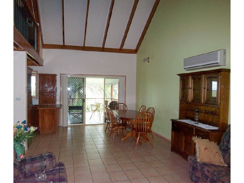 40 Deenya Parade, Russell Island QLD 4184