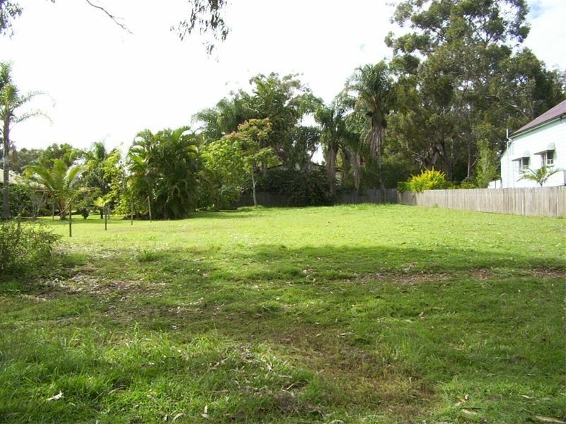 4 Oxford Street, Russell Island QLD 4184