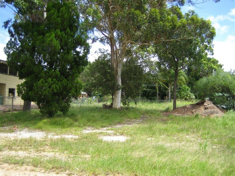 20 Wilma Crescent, Russell Island QLD 4184