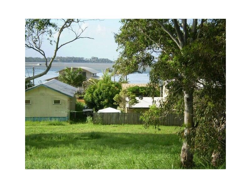 169  Canaipa Road, Russell Island QLD 4184